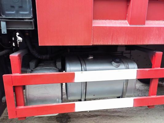 시노트룩 HOWO 덤프 트럭 유로 3 6X4 트럭 375HP 20 CBM 틱퍼 트럭 40 톤
