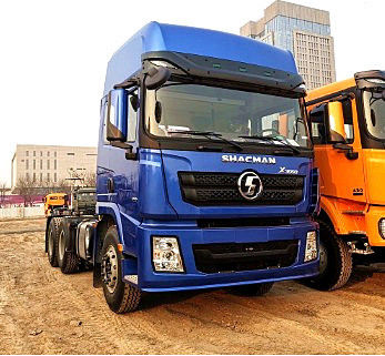 샤크만 F3000 X3000 트랙터 트럭 6X4 트럭 헤드 8X4 트레일러 트럭 원본 공장