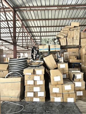 샤크만 트럭 F3000/X3000/F3000 예비 부품 DZ93259240503 연결 막대기 assy DZ96259240324 공장 가격