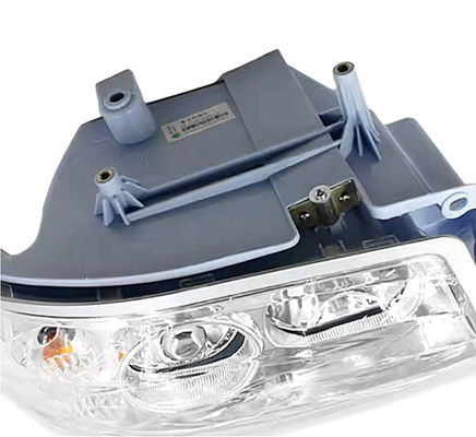 Sinotruk Howo Shacman C7H 트럭 예비 부품 812W25101-6002 오른쪽 앞 조명 전등 교체